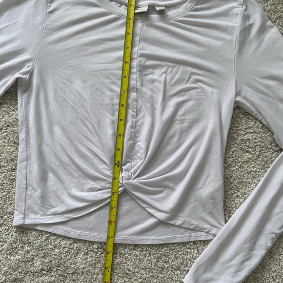 BABATON Cropped Long Sleeve T-Shirt - Picture 6 of 8